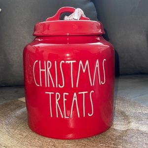 Rae Dunn Christmas Treats Canister 🇺🇸